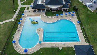 Preserve at Poinciana in Kissimmee, FL - Building Photo