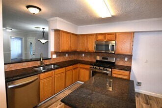 7311 Harpers Dr in Richmond, TX - Building Photo - Building Photo