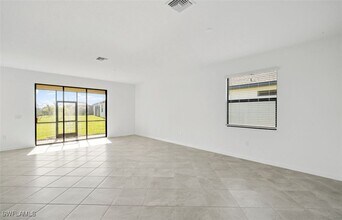 15059 Palamos Cir in Ft. Myers, FL - Building Photo - Building Photo