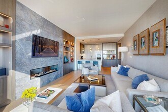 240 Devonshire St in Boston, MA - Building Photo - Building Photo