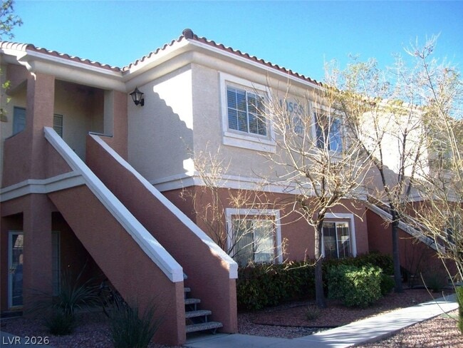 10553 Pine Glen Ave in Las Vegas, NV - Building Photo - Building Photo