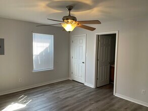5476 Quail Creek Cir in Biloxi, MS - Building Photo - Building Photo