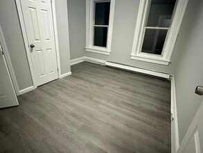 16 River St in Red Bank, NJ - Foto de edificio - Building Photo