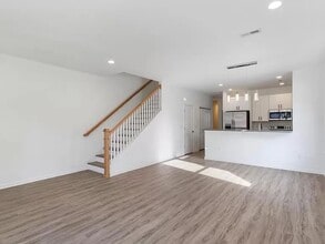 35 Marble St in Greenville, SC - Building Photo - Building Photo