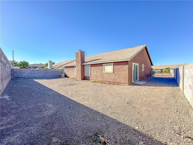 362 Dooley Dr in Henderson, NV - Building Photo - Building Photo