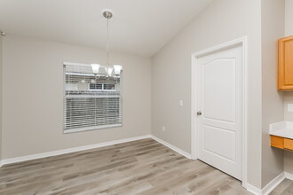 9709 White Barn Way in Riverview, FL - Building Photo - Building Photo