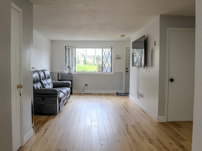 property at 2 Sterling Ln