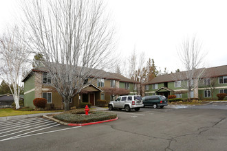 Spring Pines Apartments in Bend, OR - Building Photo - Building Photo