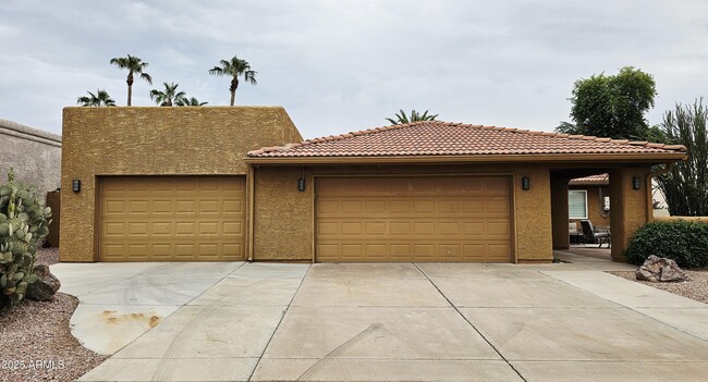 property at 25415 S Sedona Dr