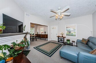 833 1st St NE in St. Petersburg, FL - Building Photo - Building Photo