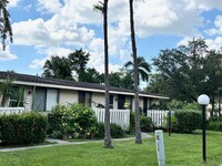 Lost Tree Apartments in Ft. Myers, FL - Foto de edificio - Building Photo