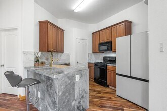 702 Bent Wood Pl in Round Rock, TX - Building Photo - Building Photo