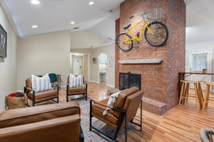 4719 S Lakewood Ave in Tulsa, OK - Building Photo