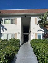 201 SE 6th Ave in Pompano Beach, FL - Building Photo