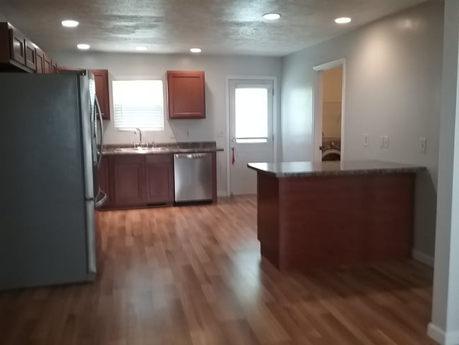 12620 Kenai Dr in Evansville, IN - Building Photo - Building Photo