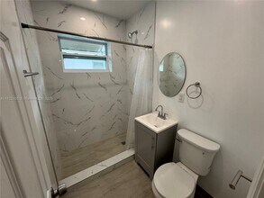 1711 Fillmore St in Hollywood, FL - Building Photo - Building Photo