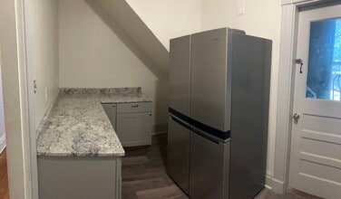 308 Park Ave, Unit #2 in Rochester, NY - Building Photo - Building Photo