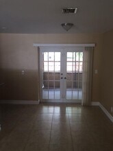 5567 SW 6th Ct in Margate, FL - Building Photo - Building Photo