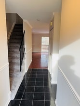 81 English Run Cir in Sparks Glencoe, MD - Foto de edificio - Building Photo