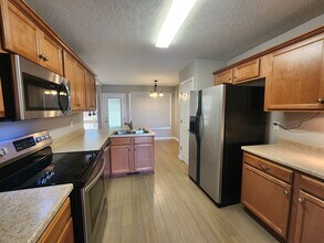 1360 Francesca Drive in Clarksville, TN - Building Photo - Building Photo