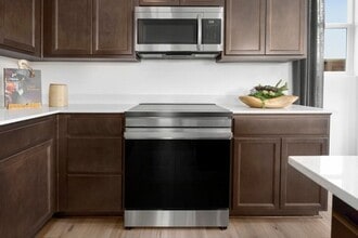 New Home: 3 Bedroom / 2.5 Bathroom - Northwest Rocklin (Whitney Ranch) in Rocklin, CA - Building Photo - Building Photo