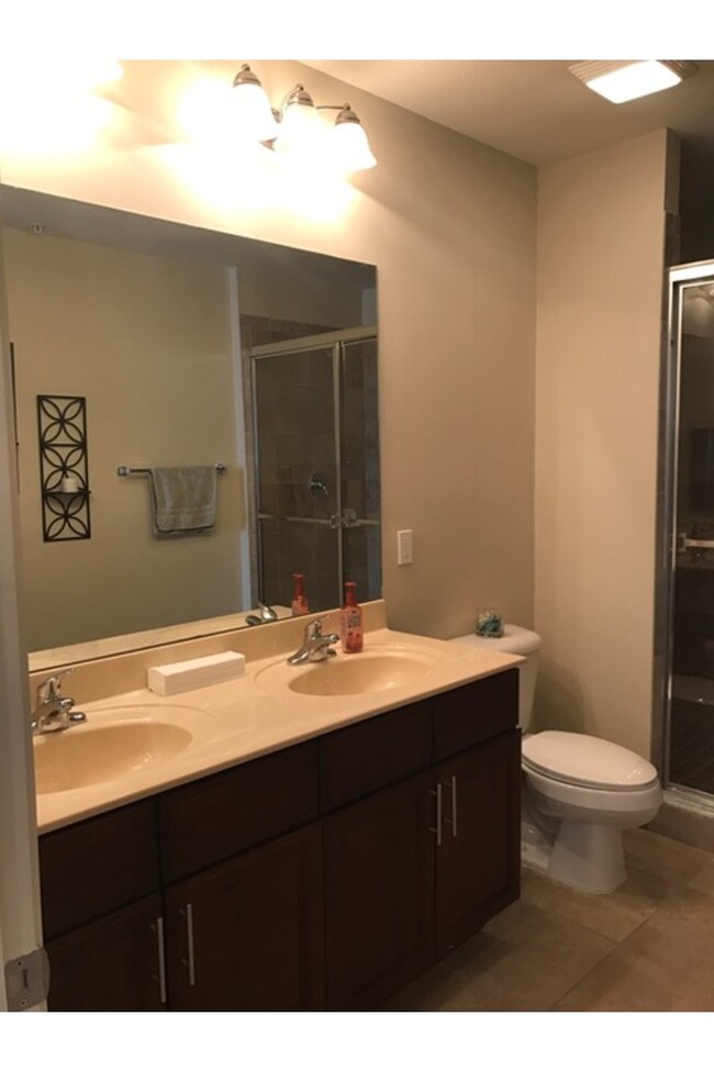 2328 Shimmery Ln in Lantana, FL - Building Photo - Building Photo