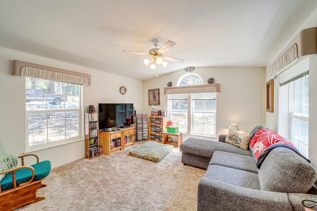 16934 Tyee Dr, Unit ID1385660P in Entiat, WA - Foto de edificio