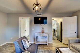 400 William Hilton Pkwy-Unit -ID1309204P in Hilton Head Island, SC - Foto de edificio - Building Photo