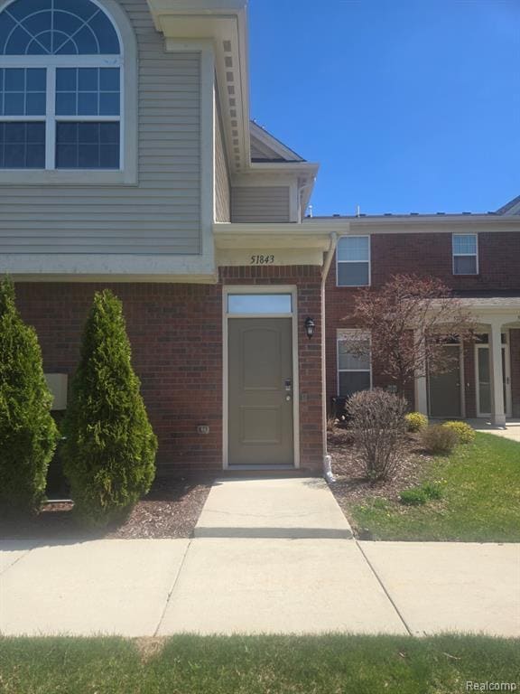 property at 51843 E Pointe Ln