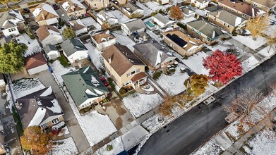 7432 W Ainslie St in Chicago, IL - Building Photo - Building Photo