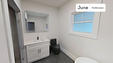 10 Walnut Park in Boston, MA - Building Photo - Building Photo