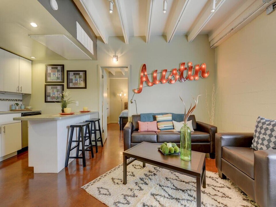 2408 Leon St in Austin, TX - Building Photo