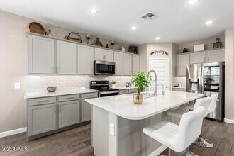 1297 E Chillingham Rd in Queen Creek, AZ - Building Photo - Building Photo
