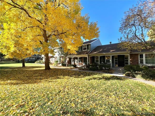 property at 9112 E Amherst Dr