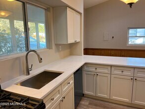 49 Maple St in Ocean Township, NJ - Building Photo - Building Photo