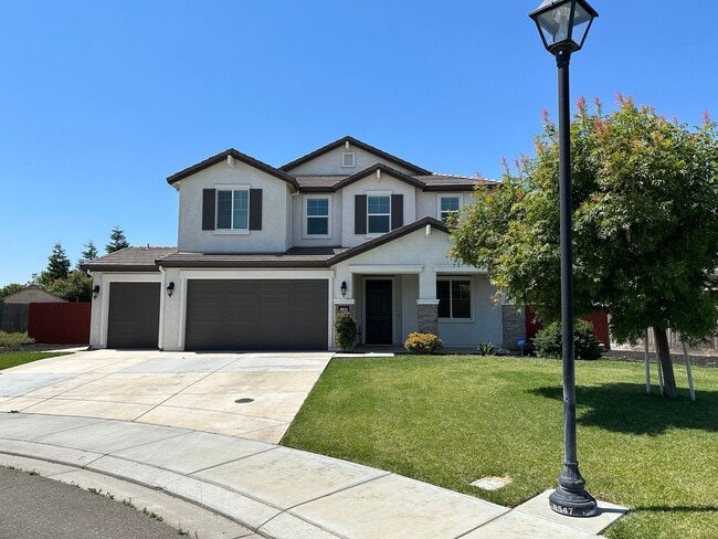 property at 1165 Obsidian Ct