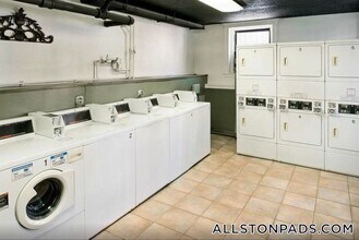 441 Cambridge St in Boston, MA - Building Photo - Building Photo