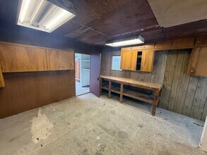 1514 E Broadway in Mount Vernon, WA - Building Photo - Building Photo