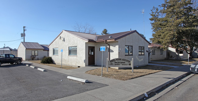 Brown Gables Apartments in Wendell, ID - Building Photo - Building Photo