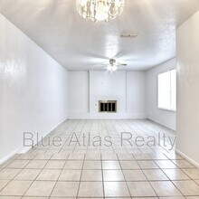 5356 Wonder Dr in Fort Worth, TX - Building Photo - Building Photo