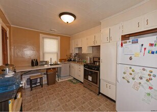 838 Lancaster St in Albany, NY - Building Photo - Building Photo