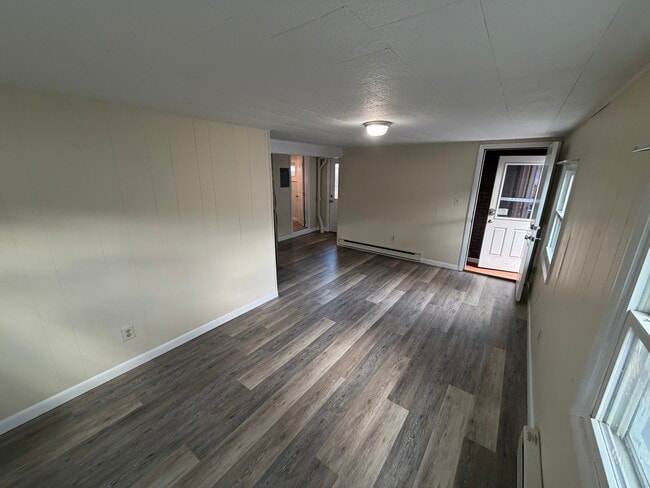 35 Markham Cir, Unit A - first floor in Ayer, MA - Building Photo - Building Photo