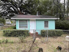 3417 Laura St in Tallahassee, FL - Building Photo