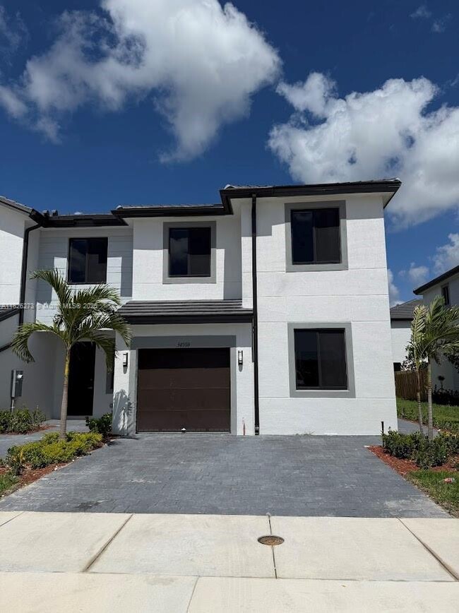 34500 SW 190th Ave in Homestead, FL - Building Photo - Building Photo