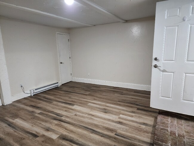 905 Southwest Ave in Johnson City, TN - Foto de edificio - Building Photo