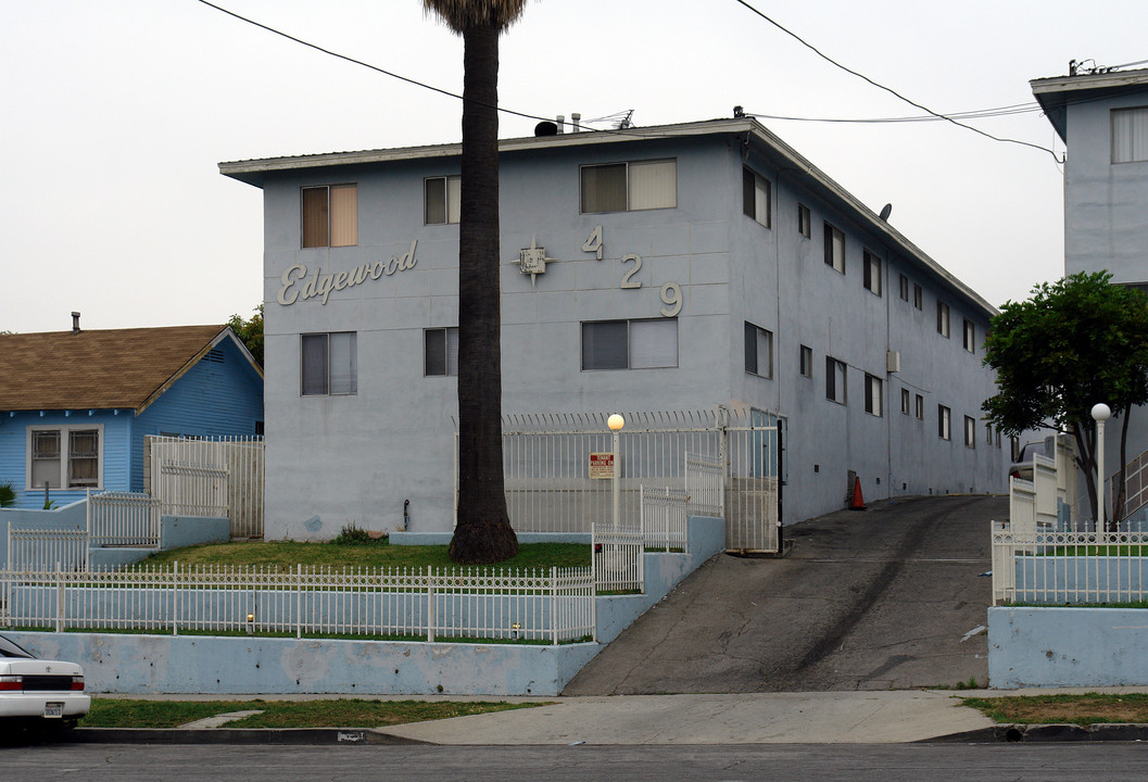 Edgewood Apartments in Inglewood, CA - Foto de edificio