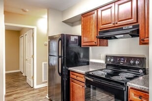 Aspen Pointe Apartments in Sanford, NC - Building Photo