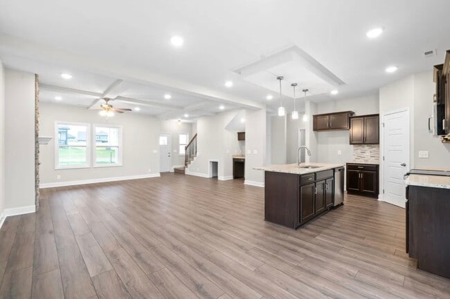 2417 Bucklin Dr in Clarksville, TN - Building Photo - Building Photo