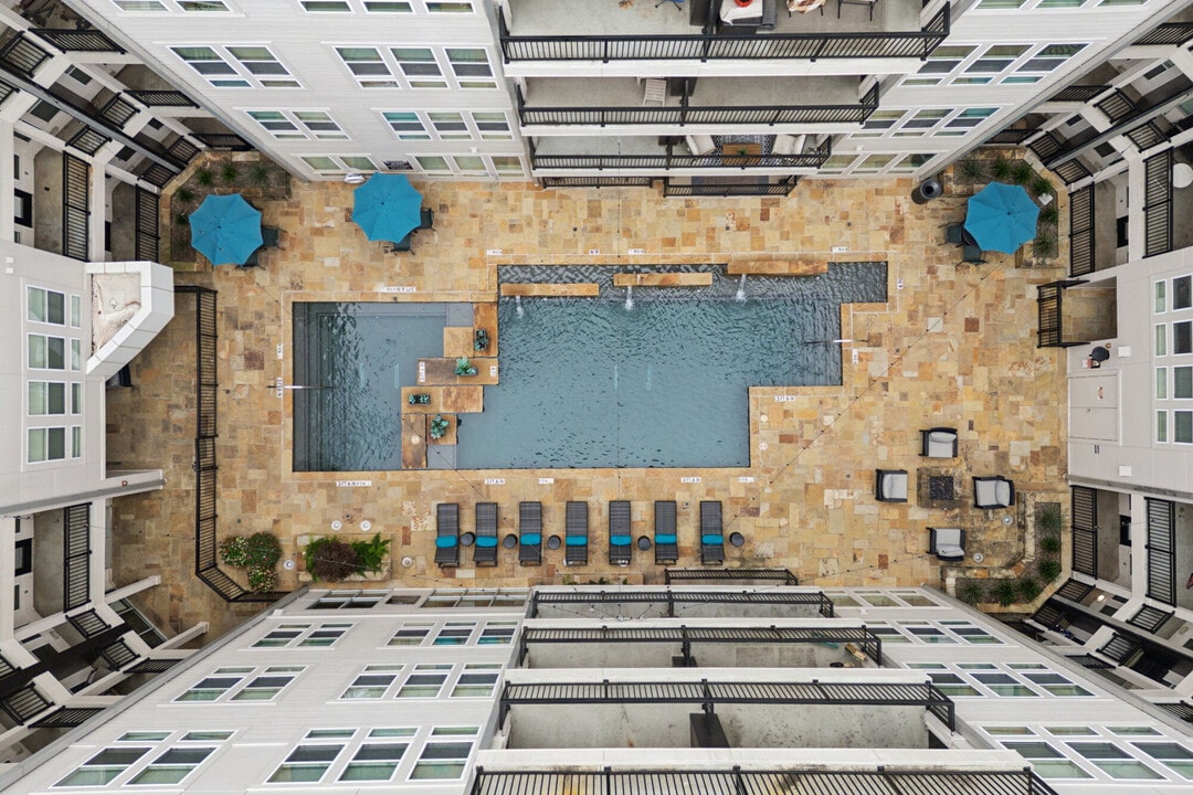 The Arts in Dallas, TX - Foto de edificio