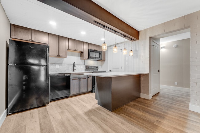 2772 University Ave, Unit 19 in Morgantown, WV - Building Photo - Building Photo